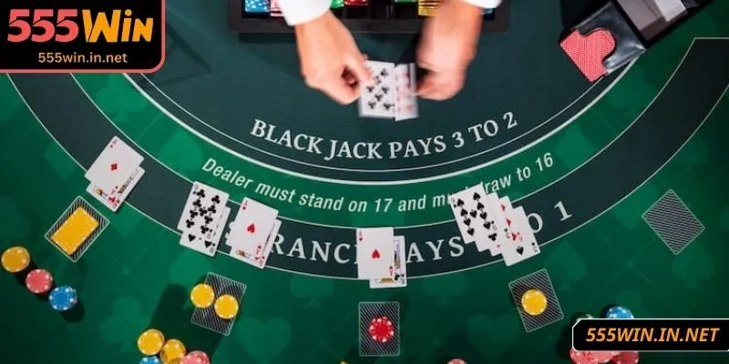 casino-555win-ban-blackjack-da-dang